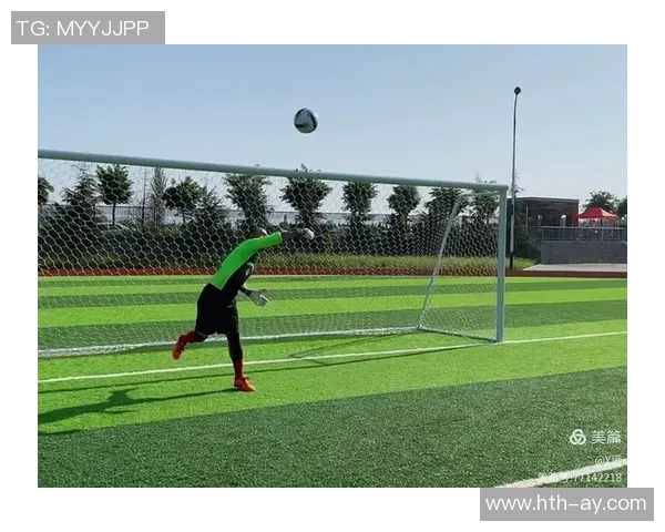 足球运动的独特魅力与竞技特征分析探讨